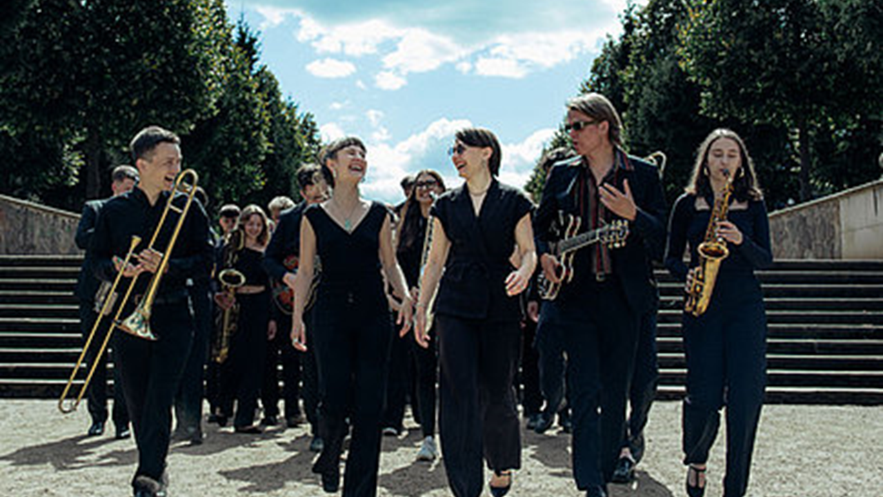 Two Nations Under One Groove – Musikrat